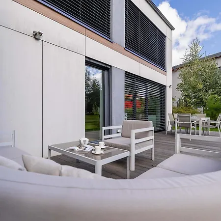 펜션 Green House With Garden & Parking By Renters
